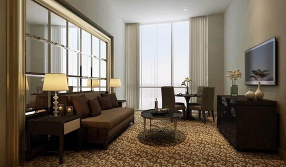 Hotel Ciputra World Surabaya Managed By Swiss-Belhotel International Kültér fotó