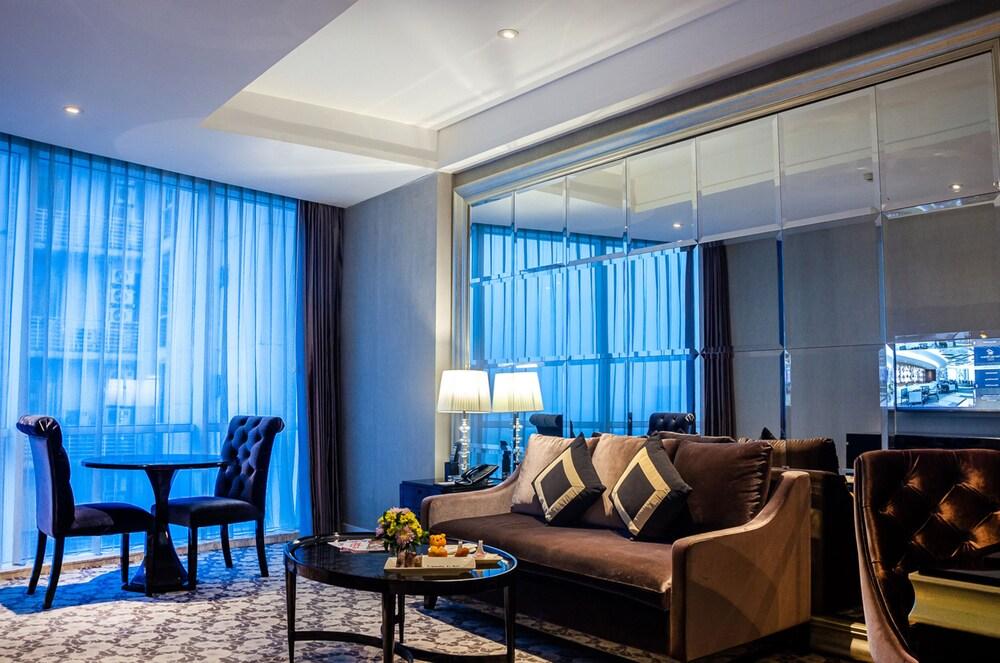 Hotel Ciputra World Surabaya Managed By Swiss-Belhotel International Kültér fotó