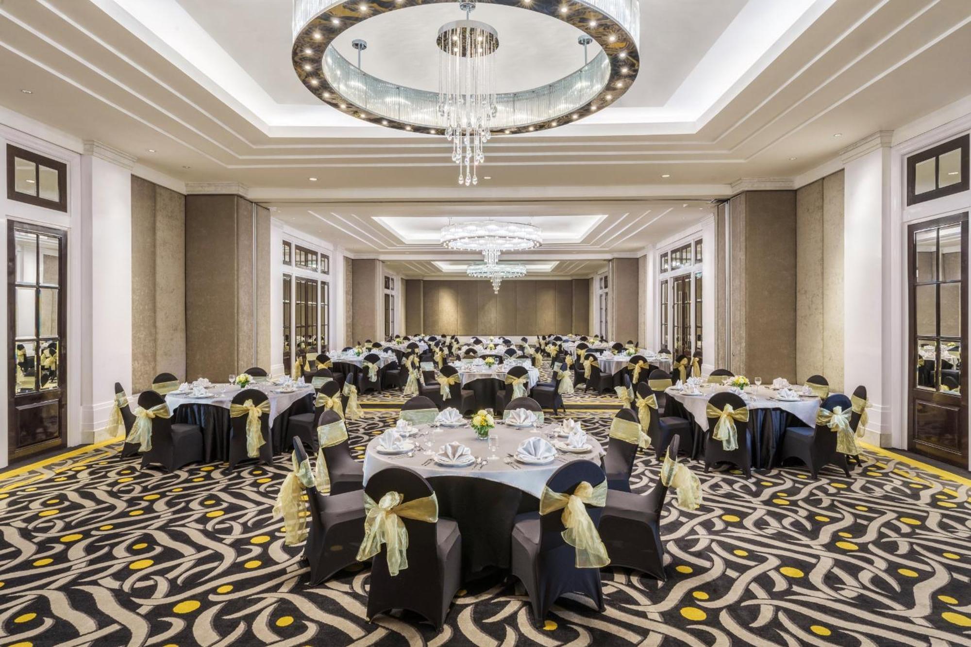 Hotel Ciputra World Surabaya Managed By Swiss-Belhotel International Kültér fotó