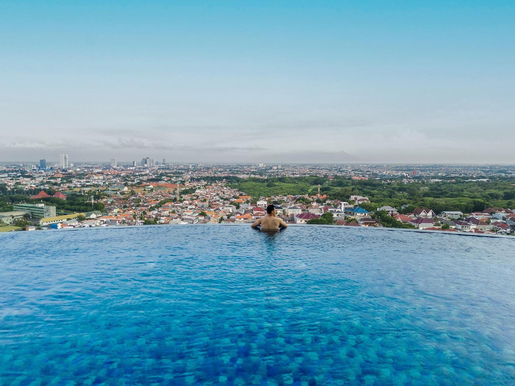 Hotel Ciputra World Surabaya Managed By Swiss-Belhotel International Kültér fotó